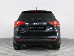 Kia  4