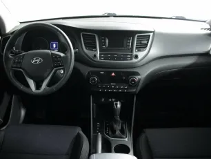 Hyundai  7