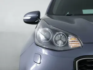 Kia  7