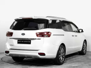 Kia  3