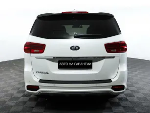 Kia  6