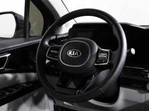 Kia  12