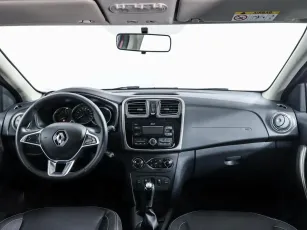 Renault  6