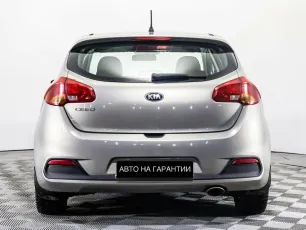 Kia  6