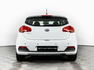 Kia  6