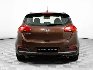 Kia  6