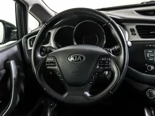 Kia  13