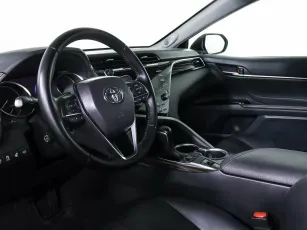 Toyota  11
