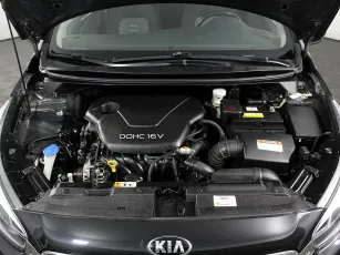 Kia  5