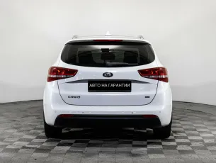 Kia  4