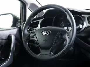 Kia  13