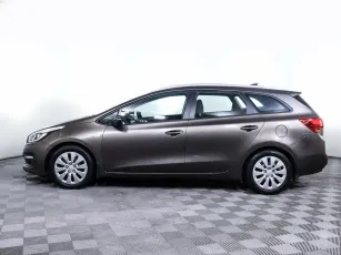 Kia  3