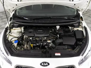 Kia  7