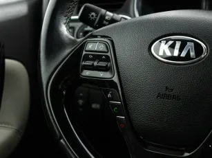 Kia  12