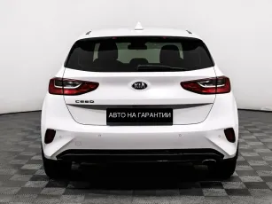 Kia  4