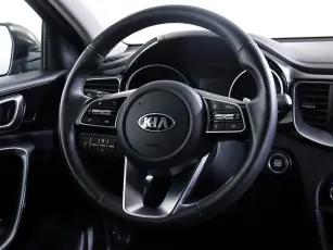 Kia  13