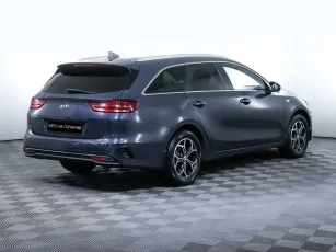 Kia  5