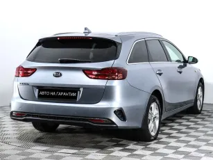 Kia  3