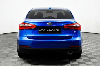 Kia  6