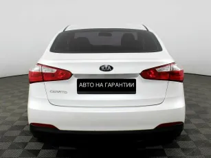 Kia  4