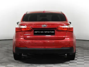 Kia  6
