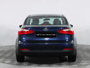 Kia  4