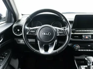 Kia  12