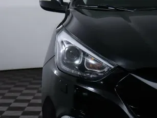 Hyundai  7