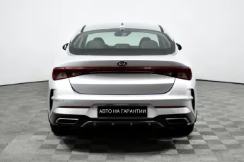 Kia  6