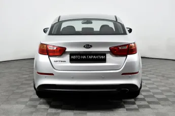 Kia  6