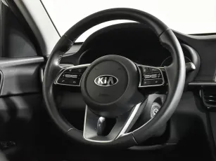 Kia  12