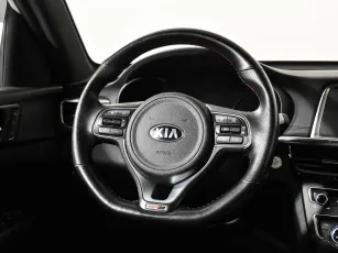 Kia  12