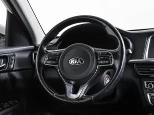 Kia  12