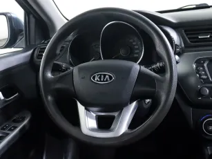 Kia  12