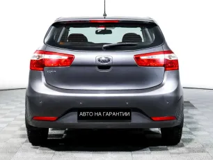 Kia  6