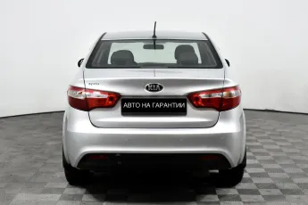 Kia  6