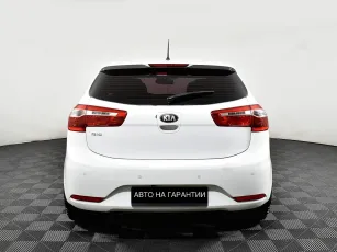 Kia  4
