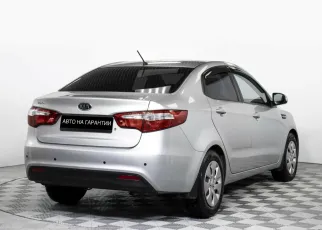 Kia  3