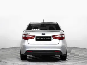Kia  4