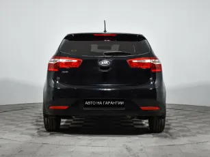 Kia  6