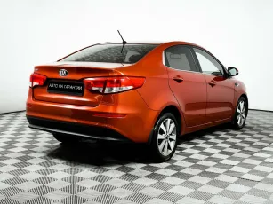 Kia  5