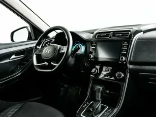 Hyundai  8