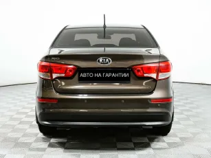 Kia  6