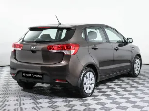 Kia  3