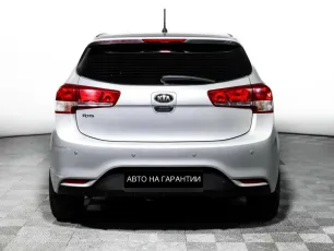 Kia  4