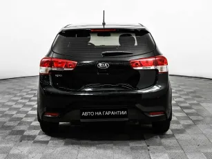 Kia  6