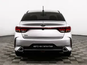 Kia  6