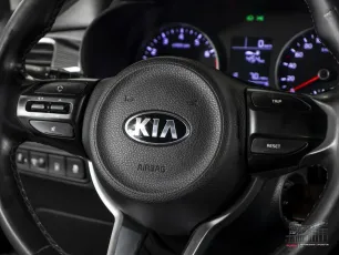 Kia  11