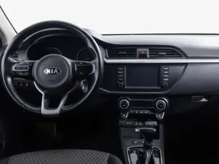 Kia  9