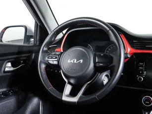 Kia  12